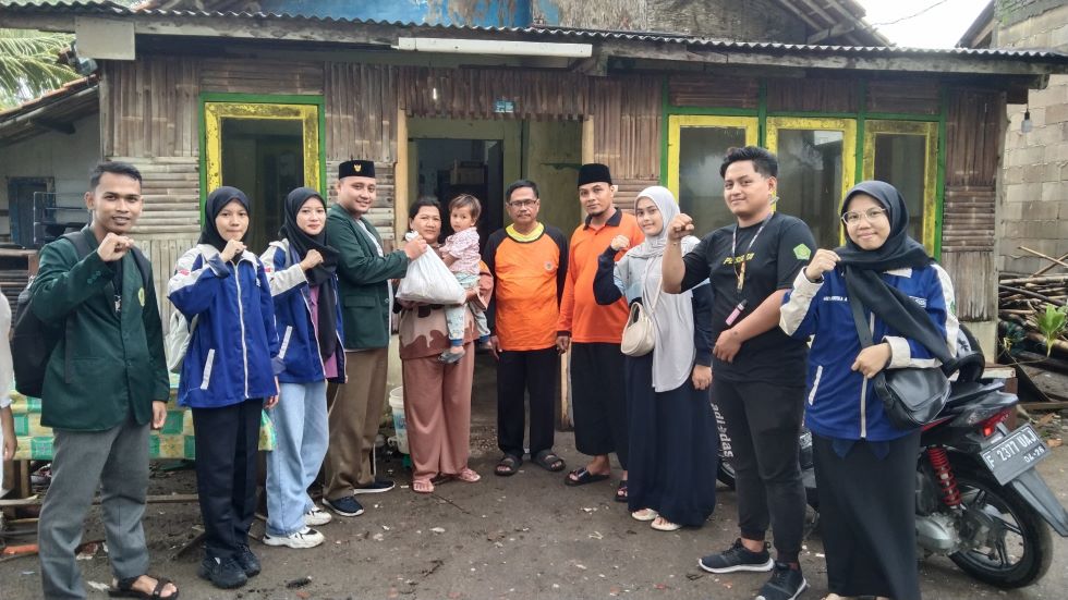 Pengurus BEM STAI Pelabuhan Ratu Salurkan Bantuan Donasi ke Korban Terdampak Bencana di Titik Lokasi Palabuhanratu